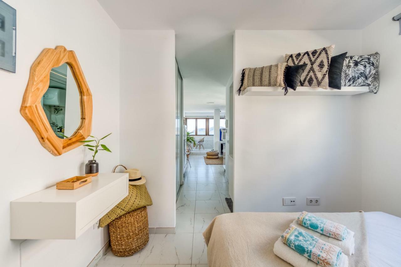 Breeze Sea View Accommodation Las Canteras Лас Палмас де Гран Канария Екстериор снимка